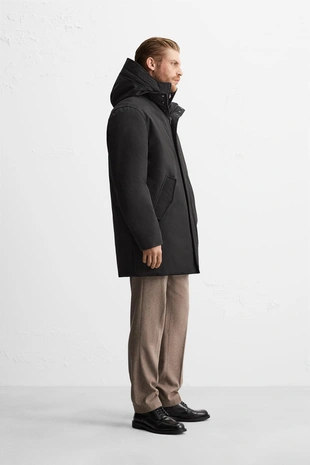 Парка с наполнителем из 100% пуха