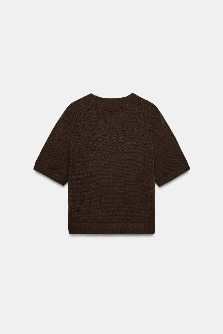 Трикотажный свитер с коротким рукавом и пуговицами