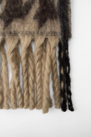 Жаккардовый шарф- Заказать в России